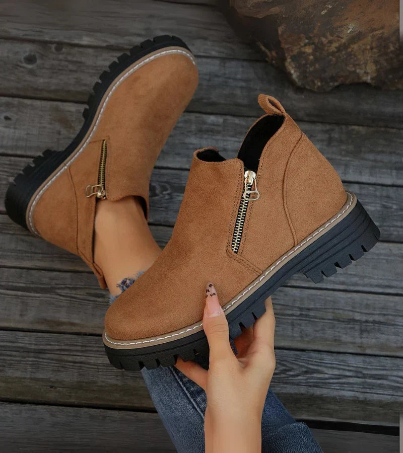 Sylvia-Anne | Smart Ankle Boots