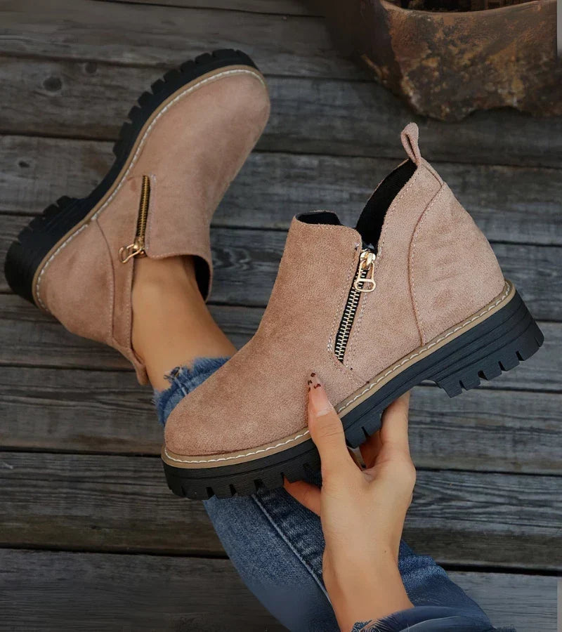 Sylvia-Anne | Smart Ankle Boots