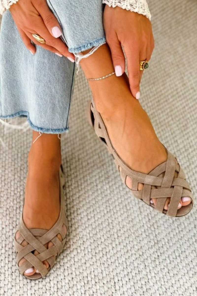 Caterina — Woven Sandals