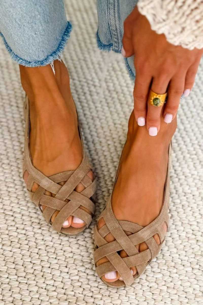 Caterina — Woven Sandals