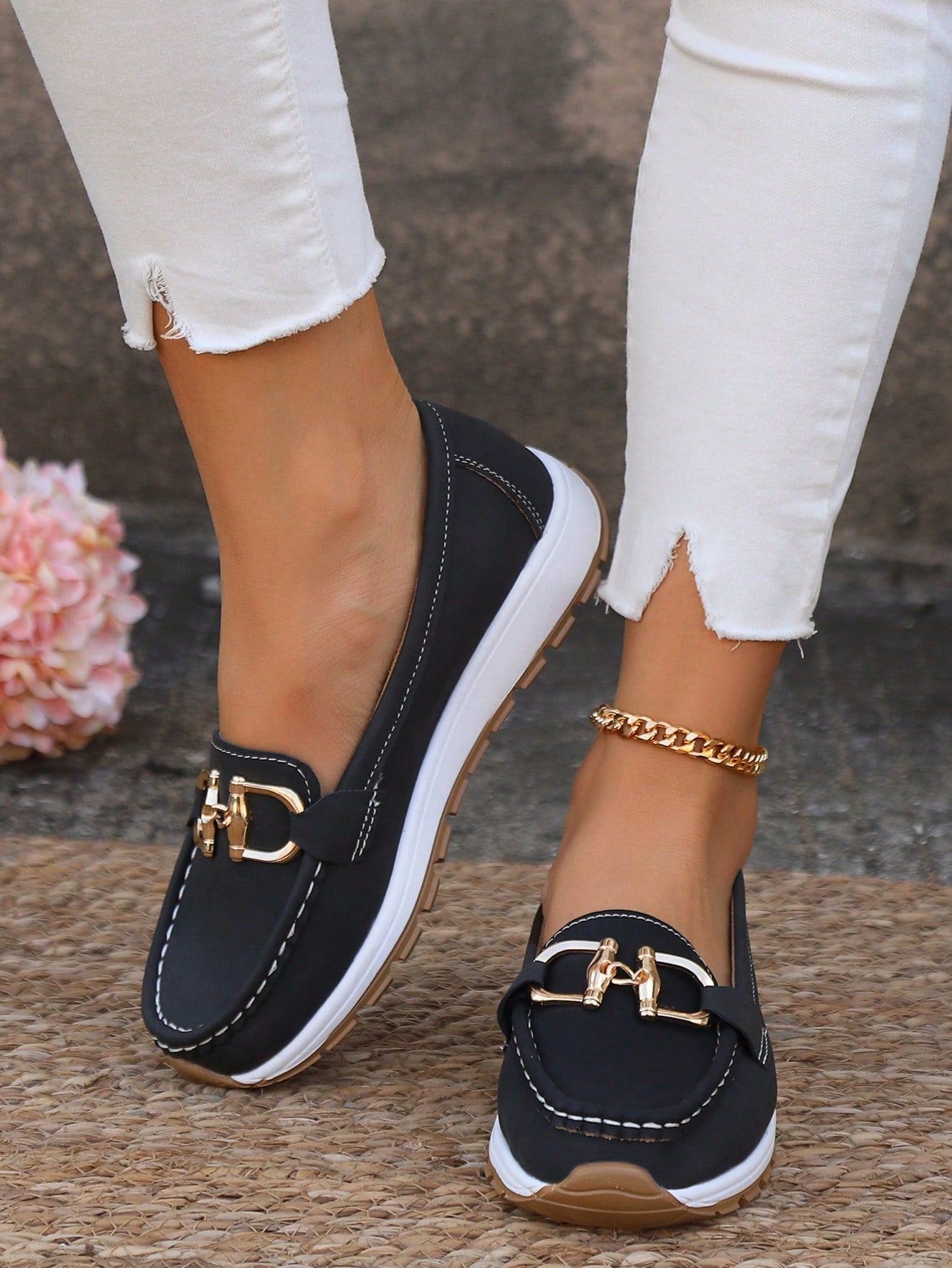 Scarlett | Chic Buckle Loafers