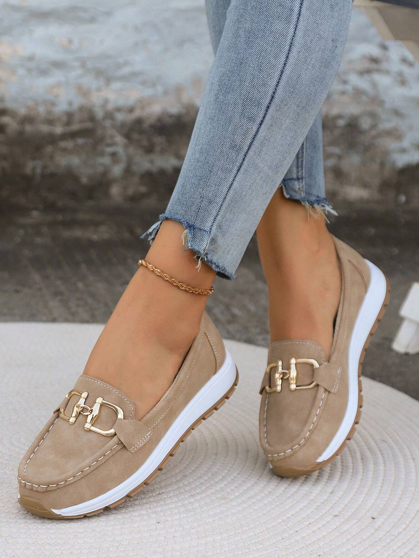 Scarlett | Chic Buckle Loafers
