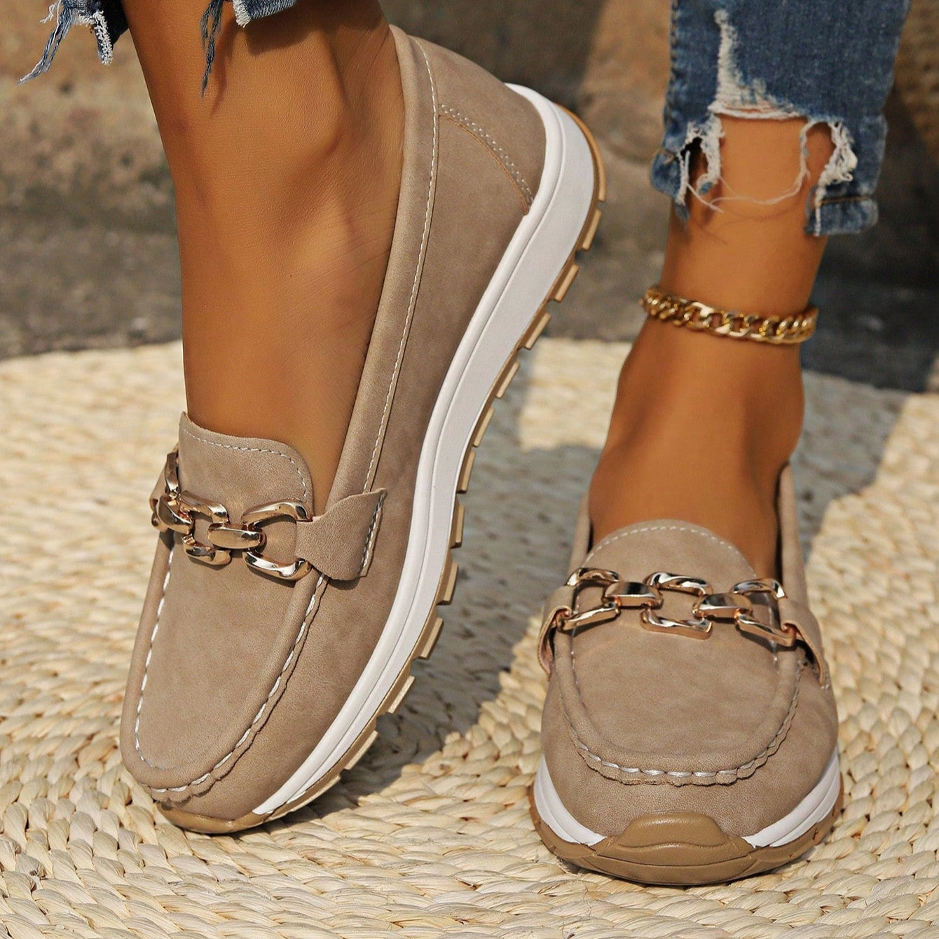 Cassandra | Flat Buckle Loafers
