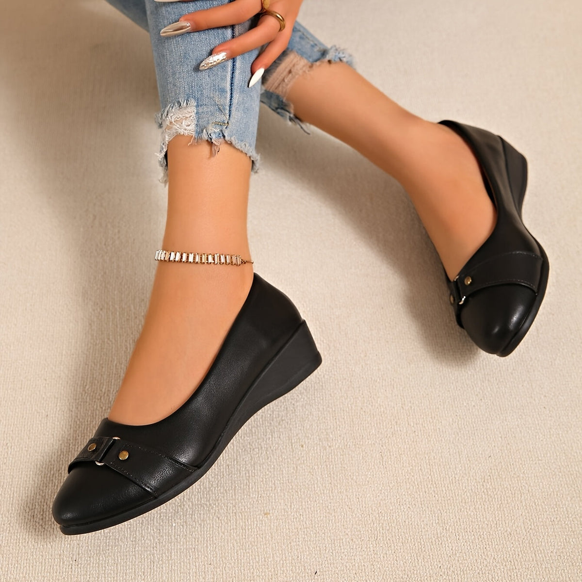 Mavis | Cushioned Wedge Flats