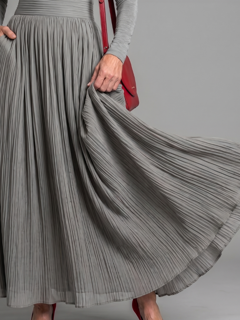 Diane | Long Sleeve Turtleneck Midi Dress