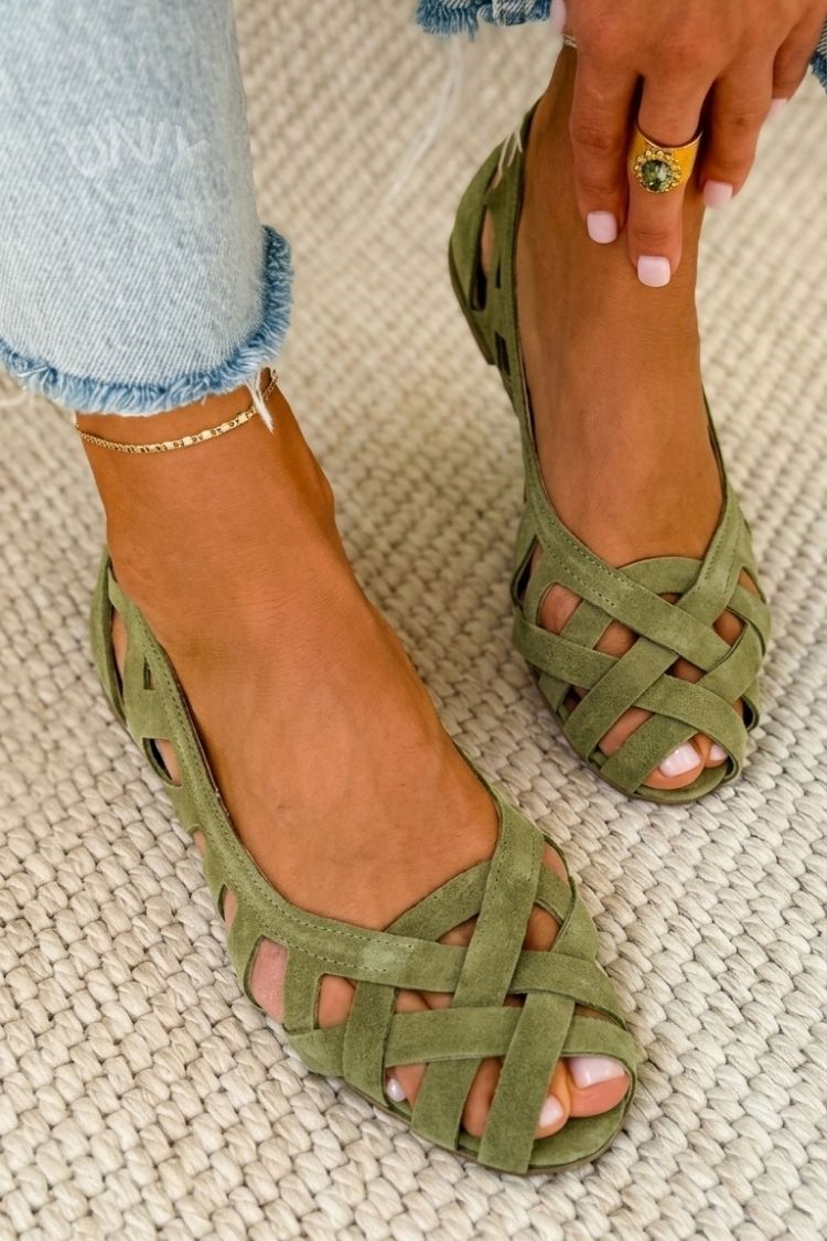 Caterina — Woven Sandals