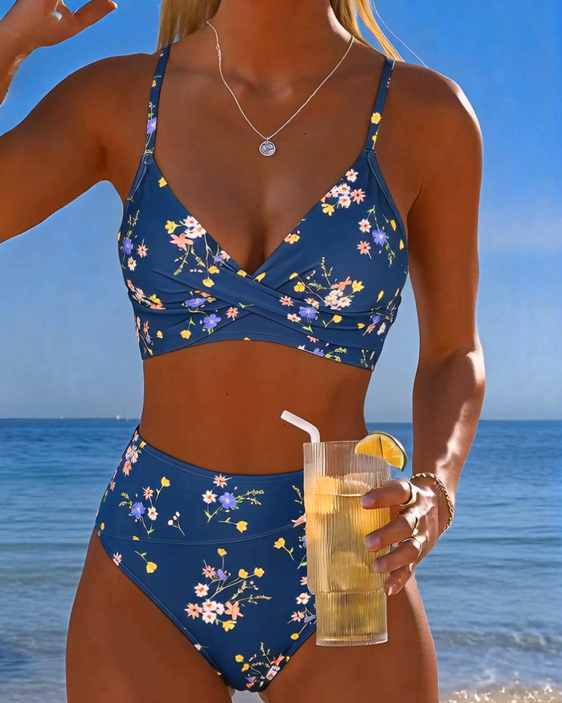 Giada — Floral Bikini