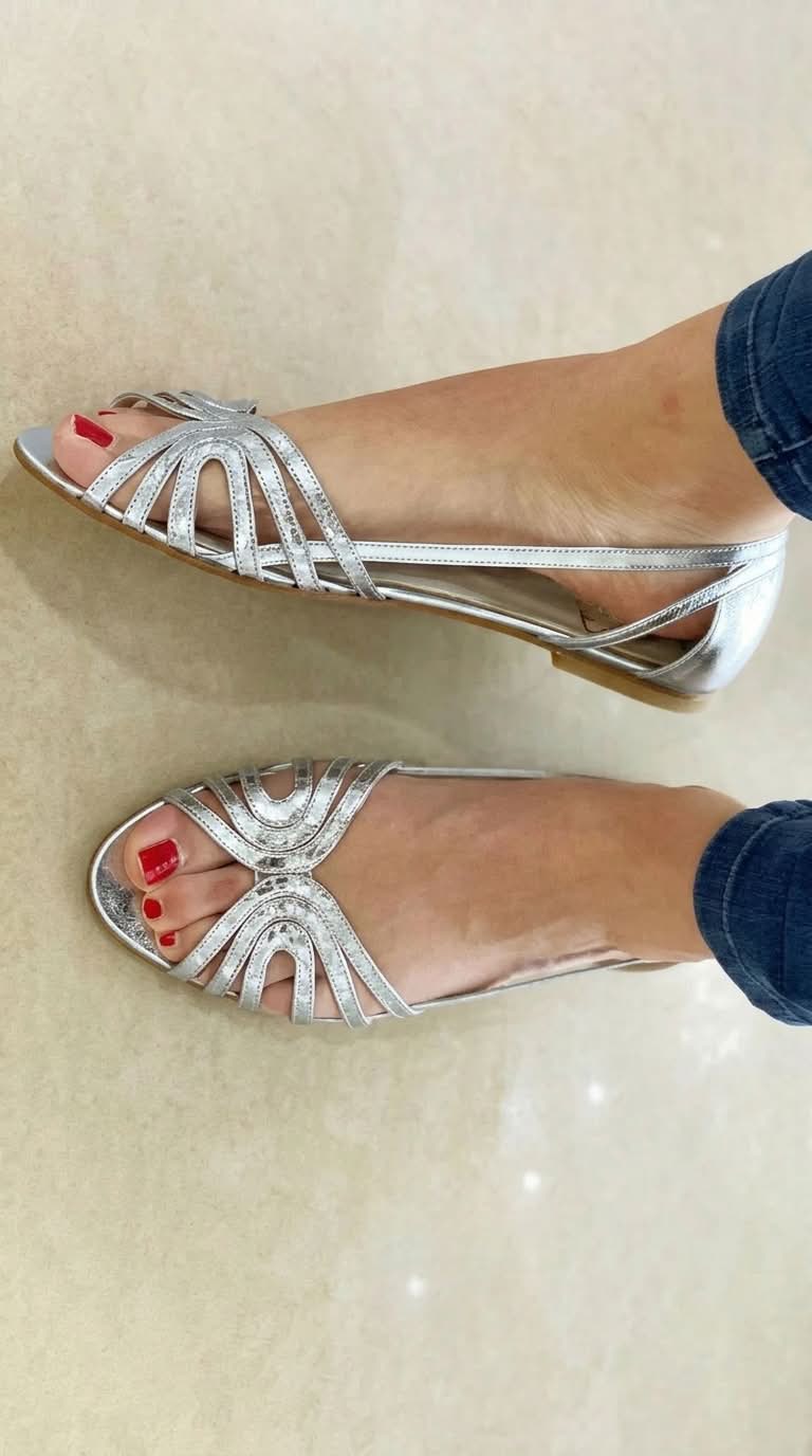 Eleonora — Gold Sandals, Summer Light