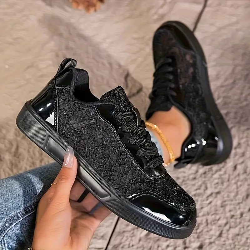 Dentelle | Floral Lace Trainers