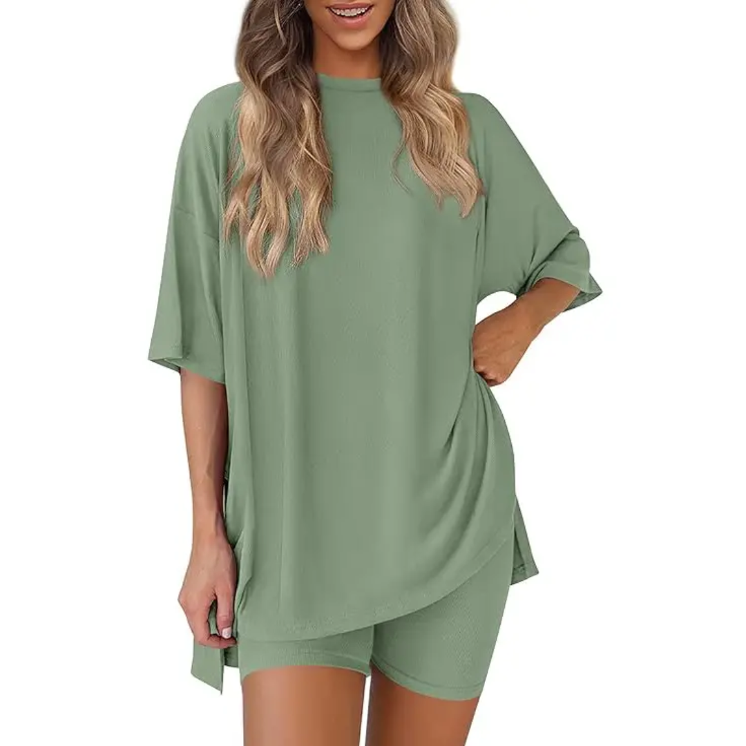 HALSEY™ – Relaxed Solid Lounge Two-Piece Set