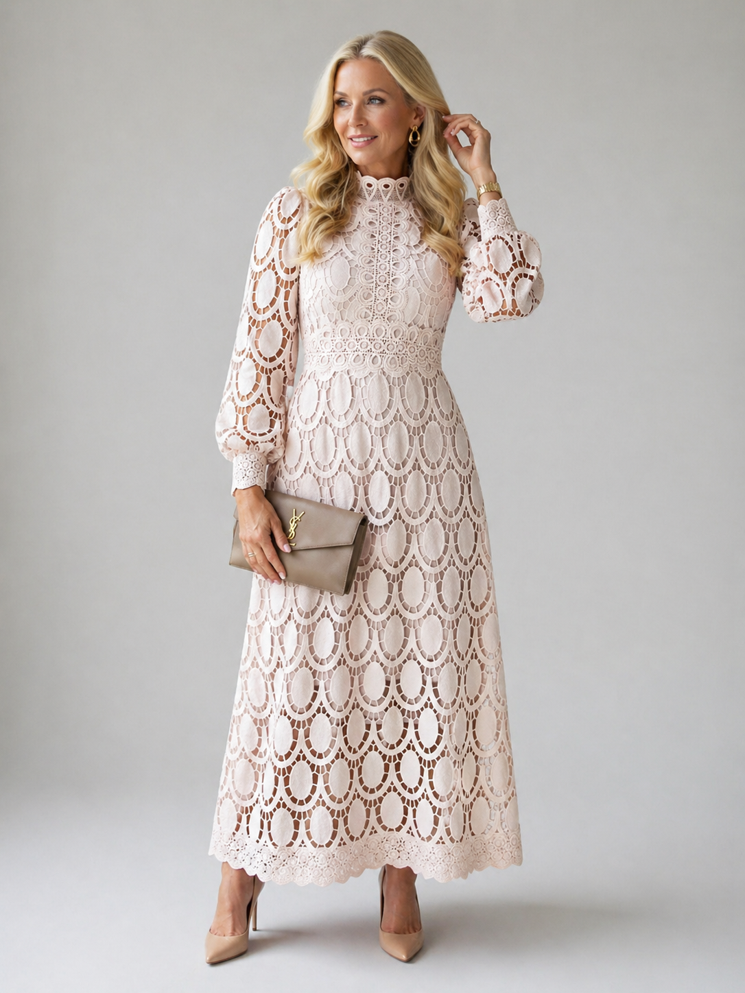 Vevina | Scalloped Lace Midi Dress