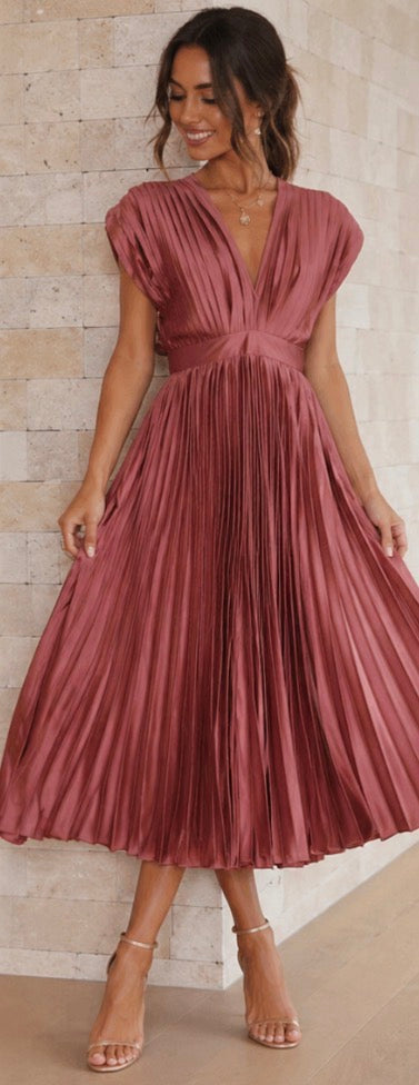 Philippa | Timeless Pleated Midi Dress