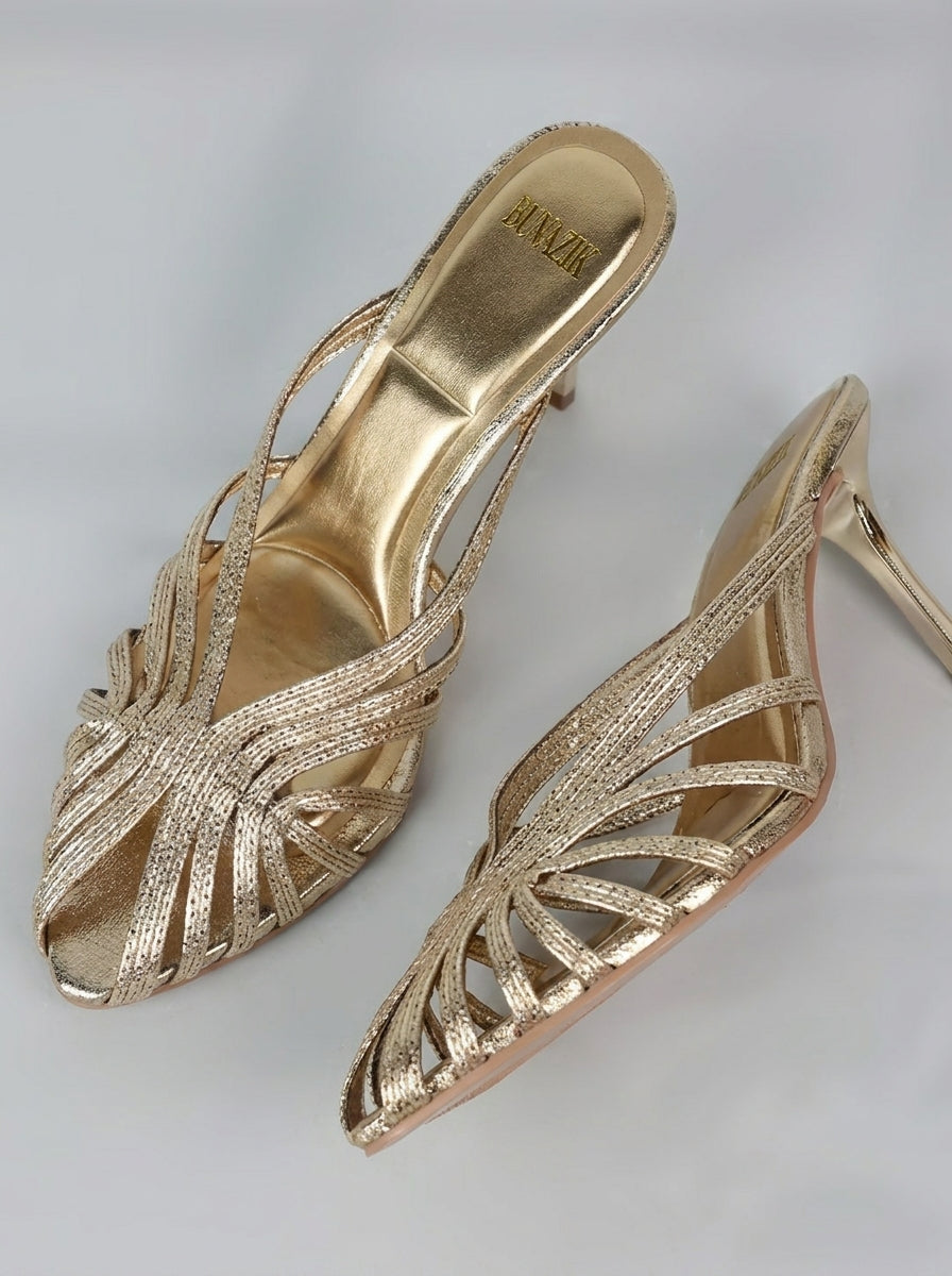 AURABELLA SANDALS