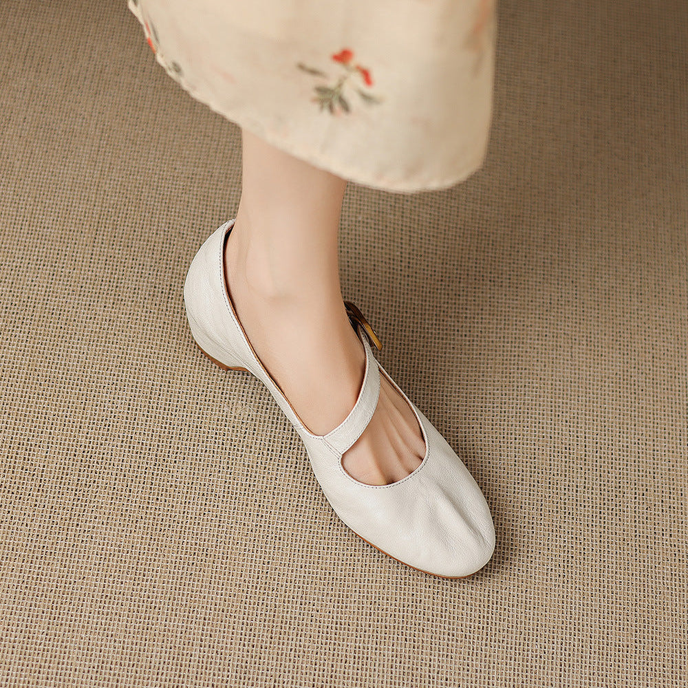 Quira | Round Toe Mary Jane Flat
