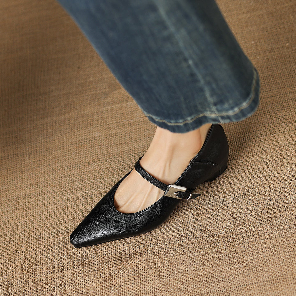 Tamsin | Pointed Toe Mary Jane Flat