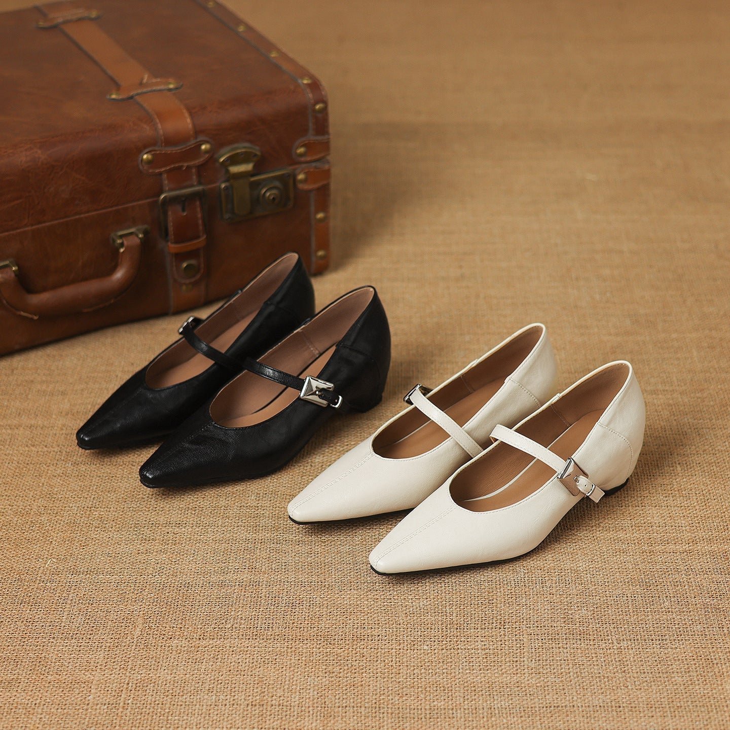 Tamsin | Pointed Toe Mary Jane Flat