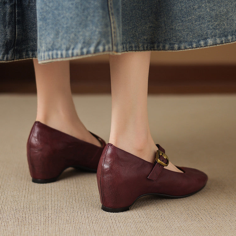 Quira | Round Toe Mary Jane Flat