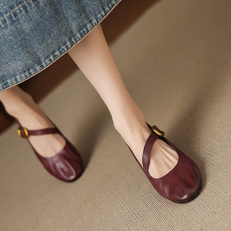 Quira | Round Toe Mary Jane Flat