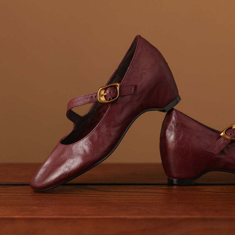 Quira | Round Toe Mary Jane Flat