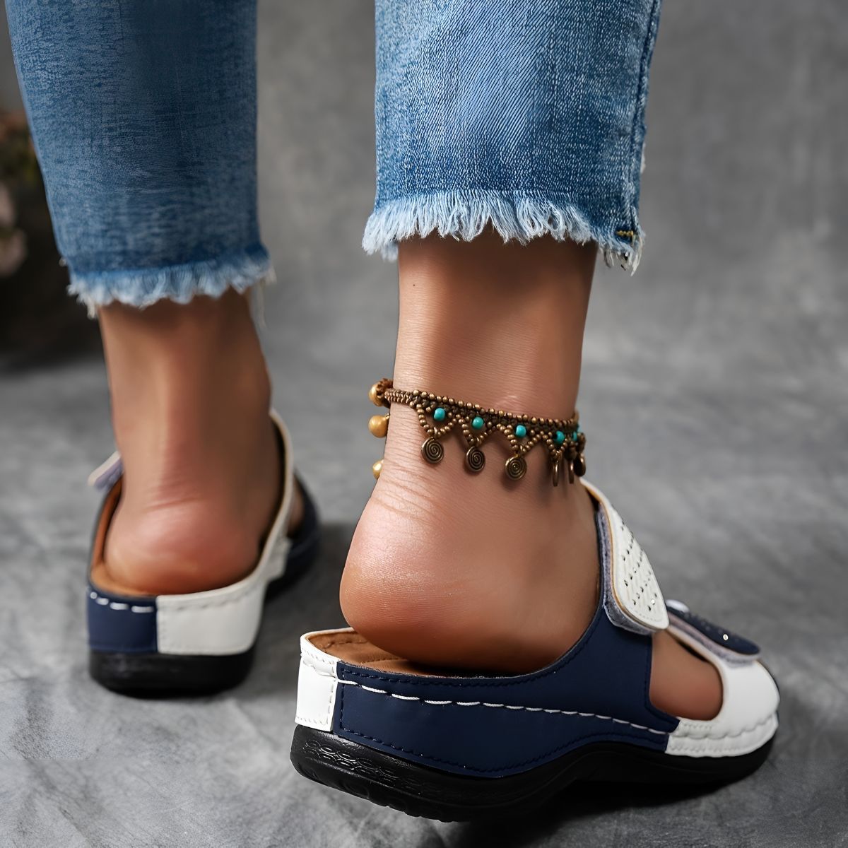 Lynn - Stylish Orthopedic Sandals
