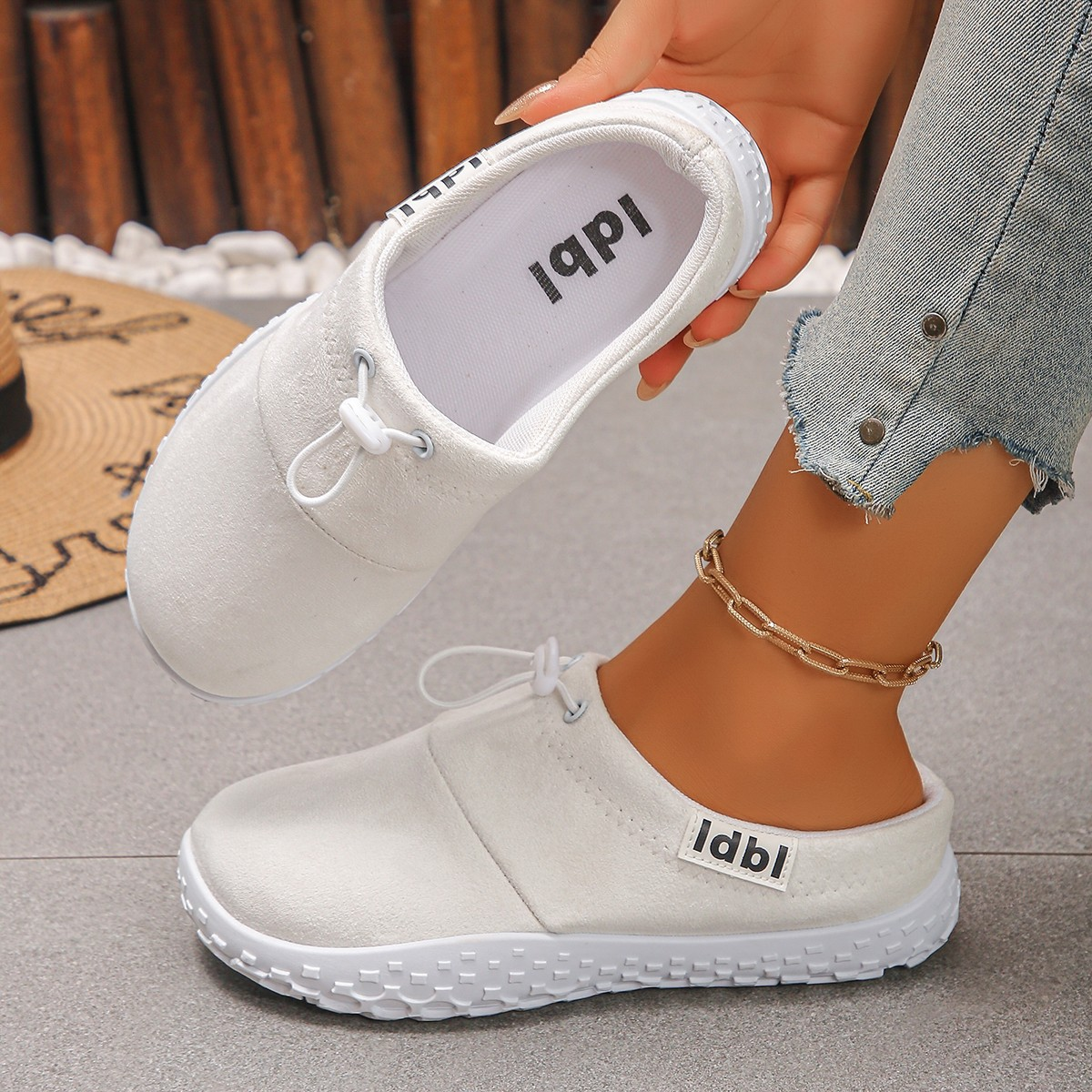 Joan | Padded Clogs