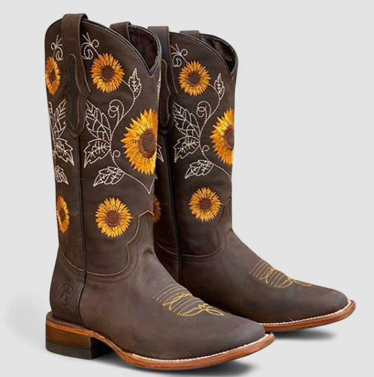 Savannah | Floral Embroidered Western Boots