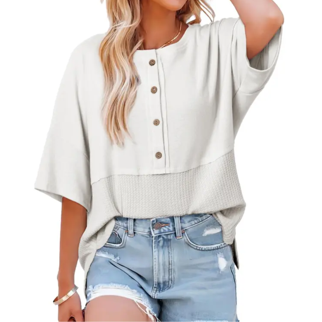 FRANKIE™ – Relaxed Waffle Knit Button Blouse