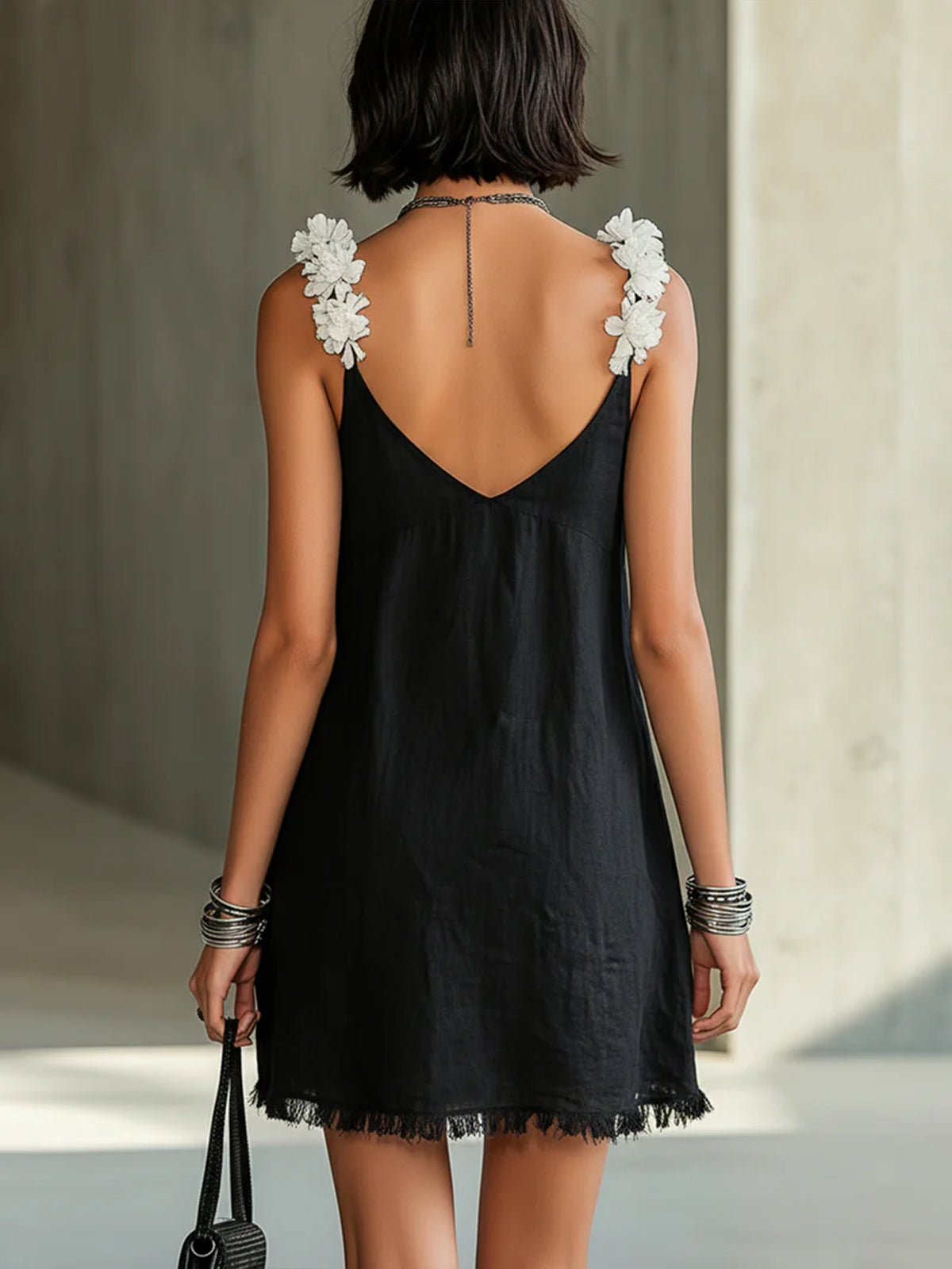 Noémie | V Neck Mini Dress