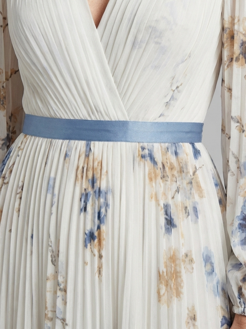 Thalia | Flowing Pleated Maxi Dress