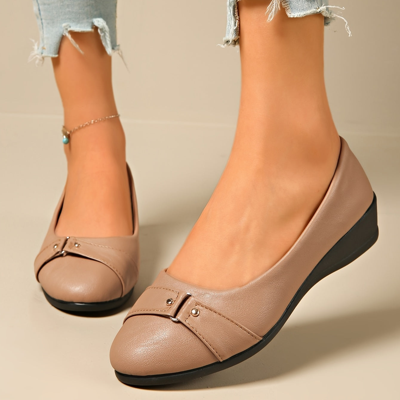 Mavis | Cushioned Wedge Flats