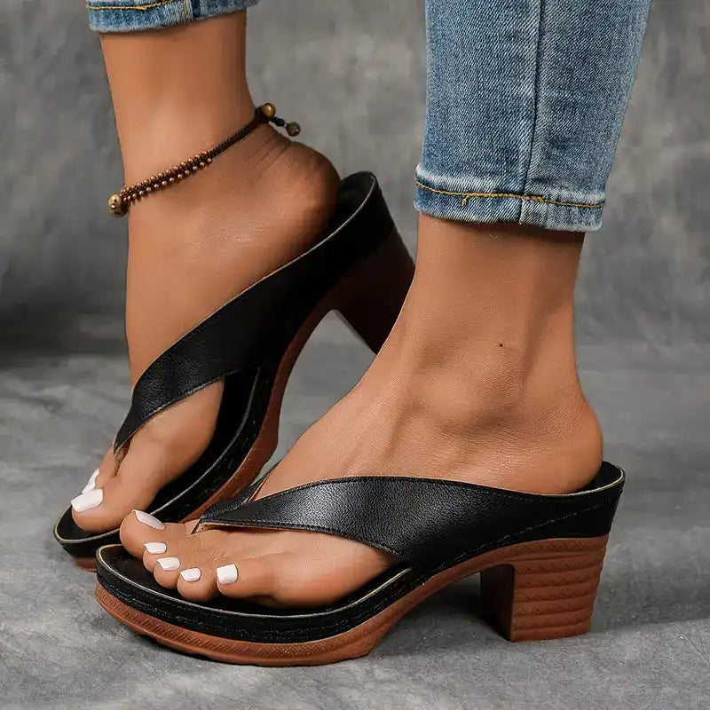 Yasmin - Chic and Comfortable Sandals