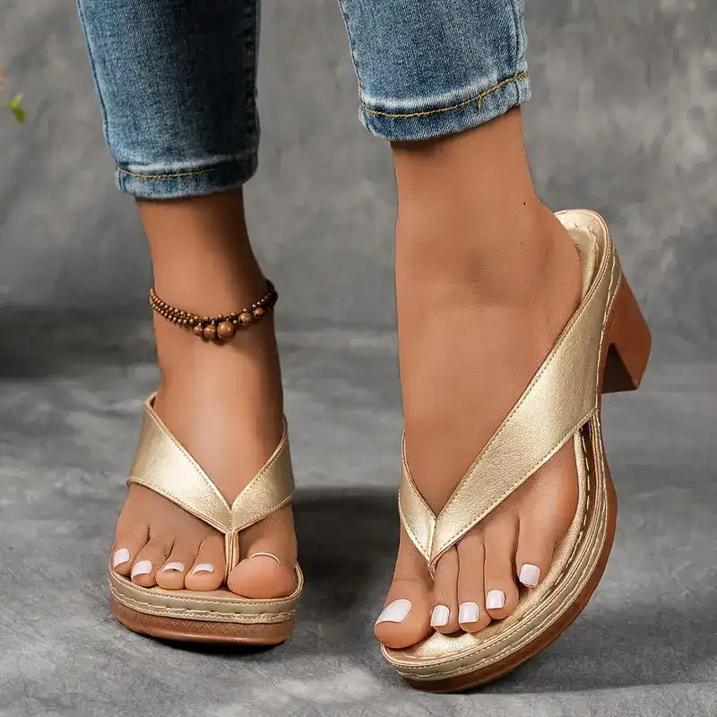 Yasmin - Chic and Comfortable Sandals