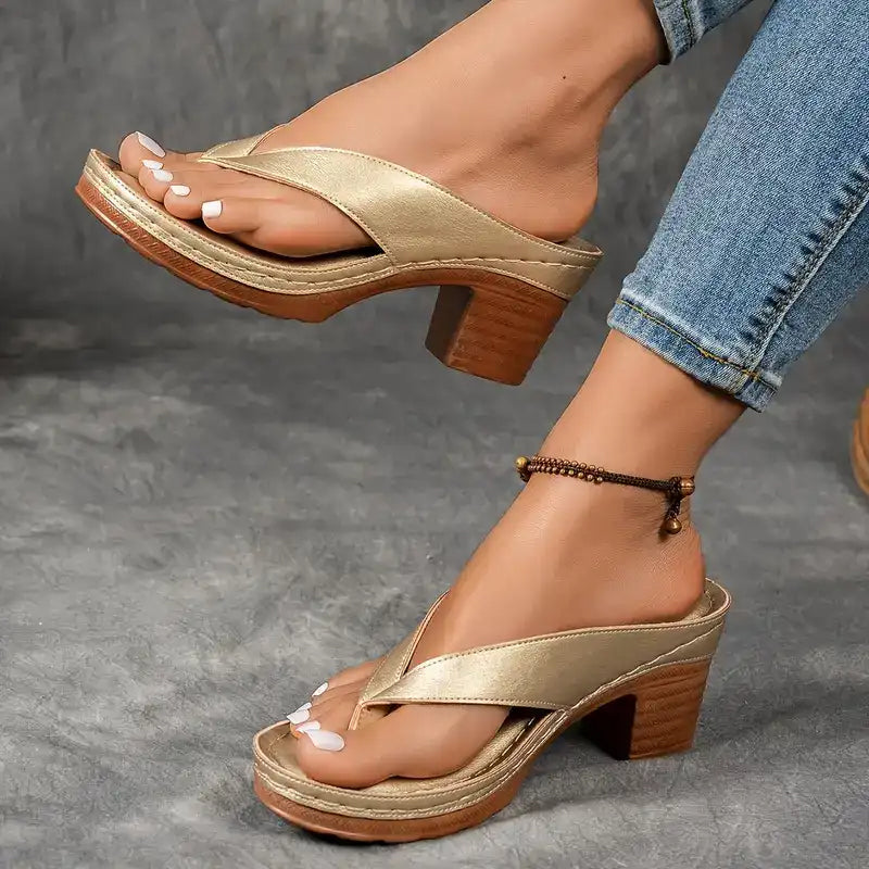 Yasmin - Chic and Comfortable Sandals