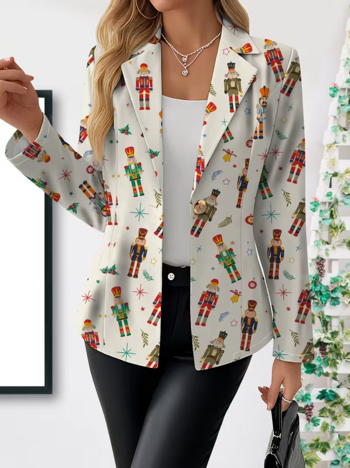 Vivenne | Nutcracker Print Blazer