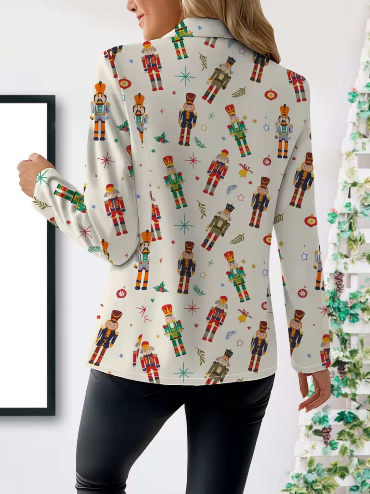 Vivenne | Nutcracker Print Blazer