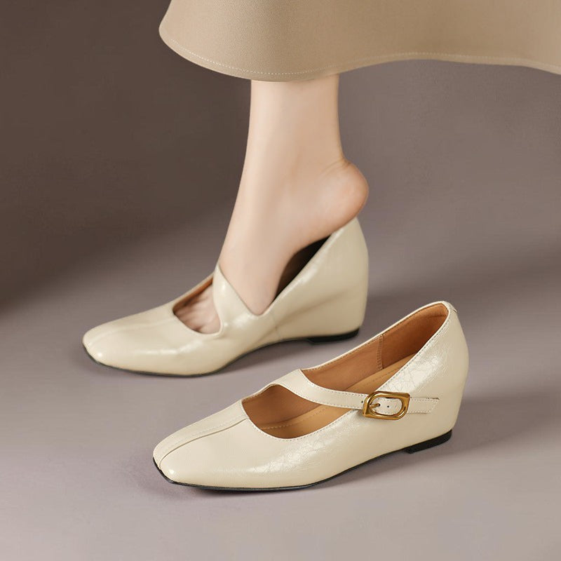 Viora | Leather Mary Jane Heels